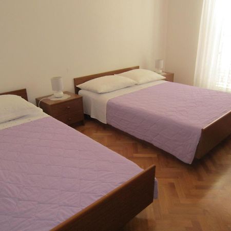 Ivic Apartments Vodice Croatia ภายนอก รูปภาพ