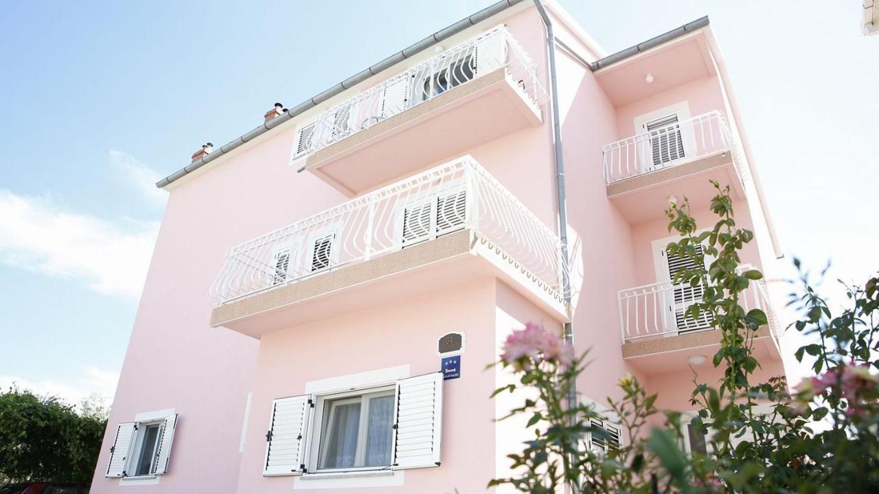 Ivic Apartments Vodice Croatia ภายนอก รูปภาพ