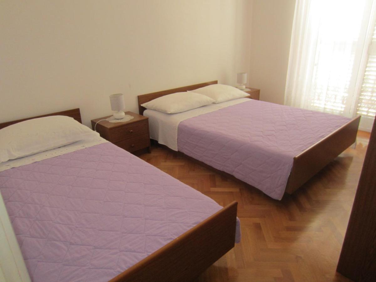 Ivic Apartments Vodice Croatia ภายนอก รูปภาพ