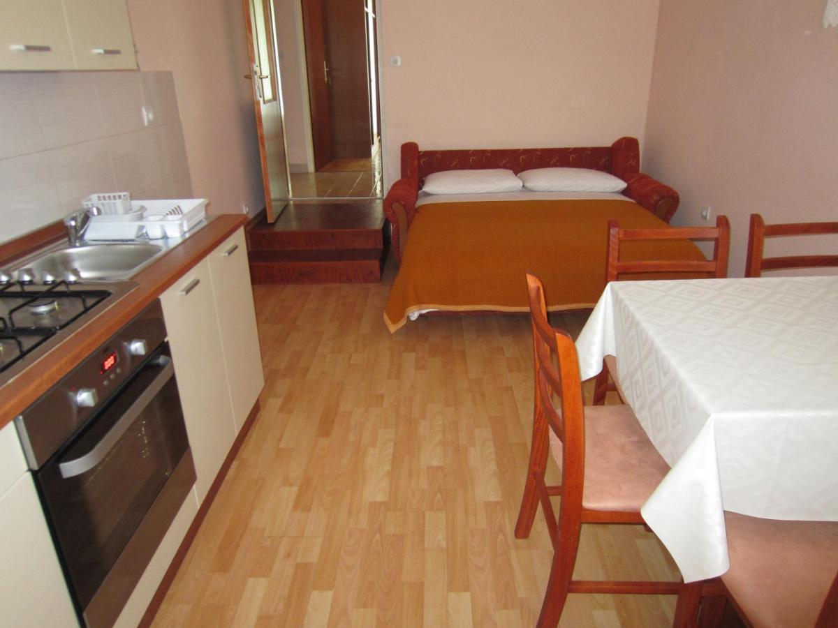 Ivic Apartments Vodice Croatia ภายนอก รูปภาพ